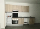 Bourges sud, appartement rénové avec parking
