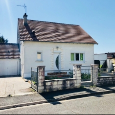 SAINT DOULCHARD Maison 3 Chambres Jardin Garage