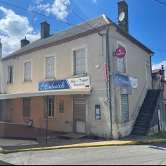 Maison ou Immeuble PARASSY