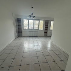 Bourges appt 79m² balcon parking