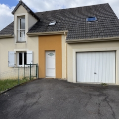 SAINT DOULCHARD Maison récente 4 chbres