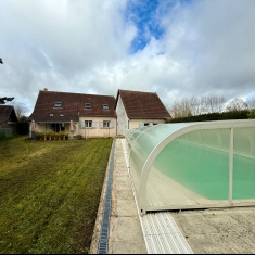 SAINT-DOULCHARD Maison Piscine 4 chbres
