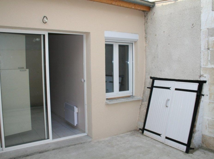 F2 avec cour privative