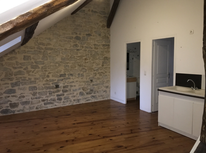 BOURGES Hyper Centre Appartement Type 2