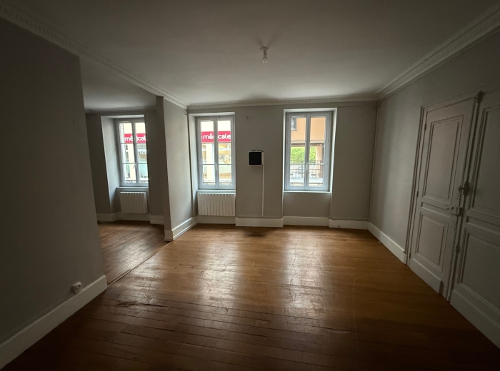 appartement Type 5 avec parking quartier Baffier