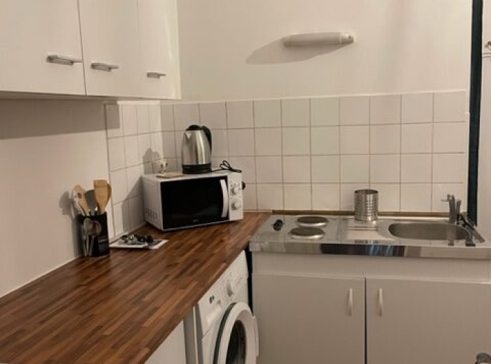 Studio meublé quartier Séraucourt