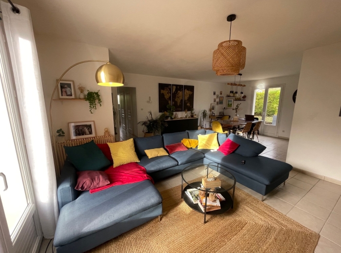 SAINT-DOULCHARD Pavillon indépendant 130 m²