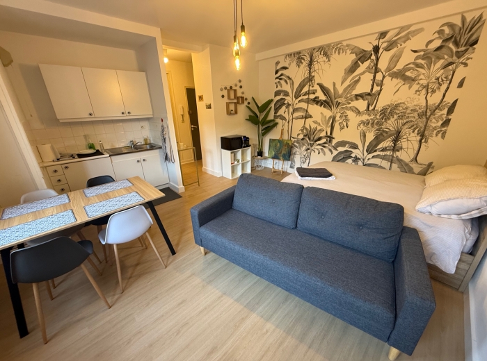 BOURGES NATION STUDIO Meublé